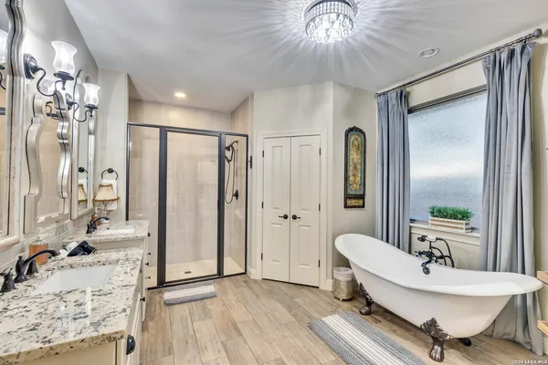 $689,000 | 2503 Ford Cove, Lago Vista, TX 78645