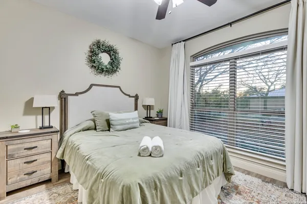 $689,000 | 2503 Ford Cove, Lago Vista, TX 78645