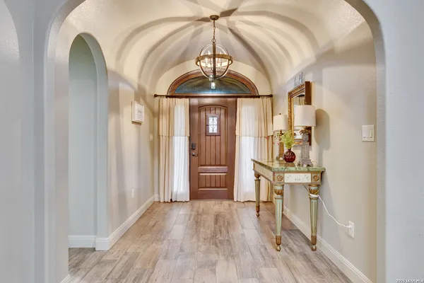 $689,000 | 2503 Ford Cove, Lago Vista, TX 78645