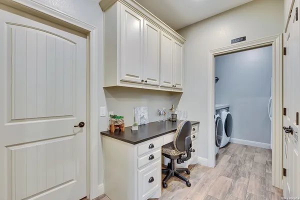 $689,000 | 2503 Ford Cove, Lago Vista, TX 78645