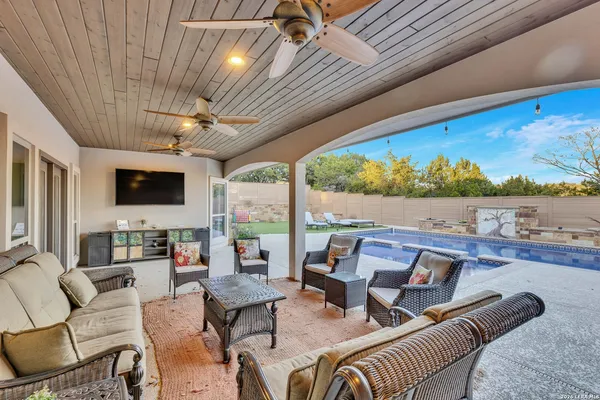 $689,000 | 2503 Ford Cove, Lago Vista, TX 78645