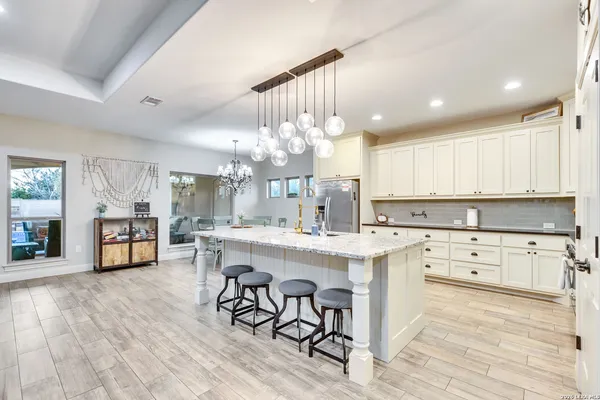 $689,000 | 2503 Ford Cove, Lago Vista, TX 78645