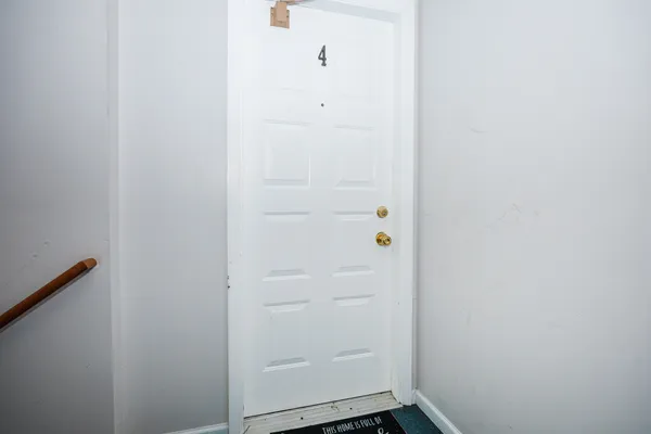 $159,900 | 601 North Main Street, Unit 4N, Normal, IL 61761