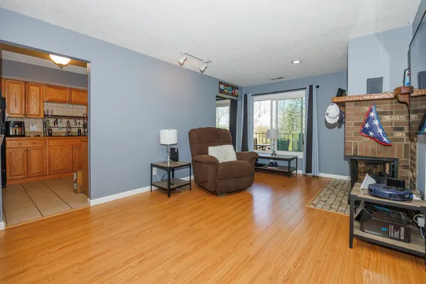 $159,900 | 601 North Main Street, Unit 4N, Normal, IL 61761