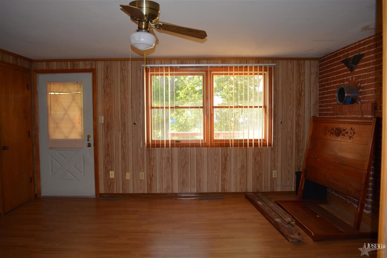 9406 Aboite Center Road Fort Wayne, IN 46804 - Photo 11 of 22 Gallery Image 11