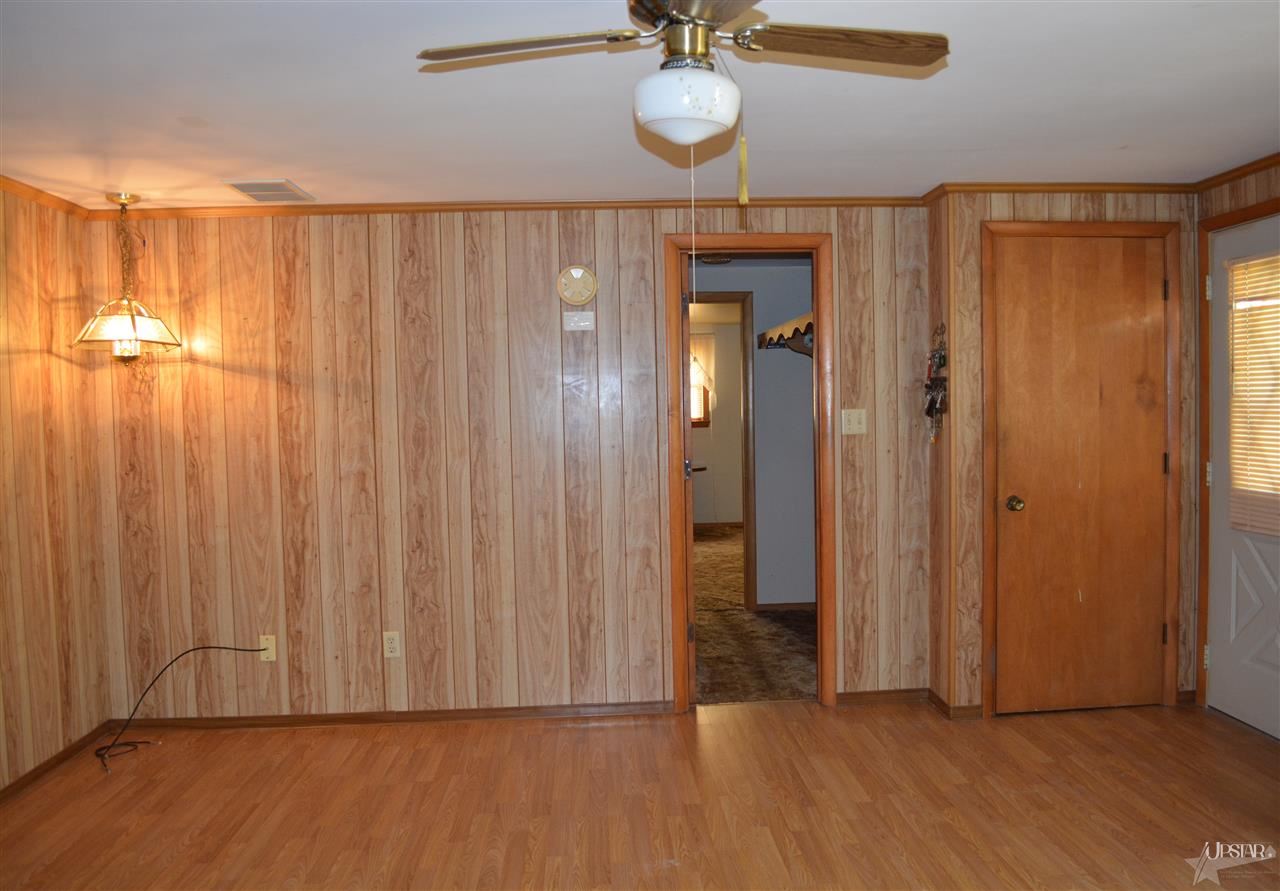 9406 Aboite Center Road Fort Wayne, IN 46804 - Photo 13 of 22 Gallery Image 13