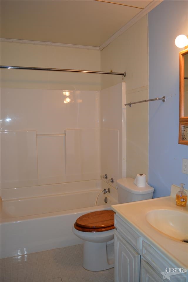 9406 Aboite Center Road Fort Wayne, IN 46804 - Photo 20 of 22 Gallery Image 20