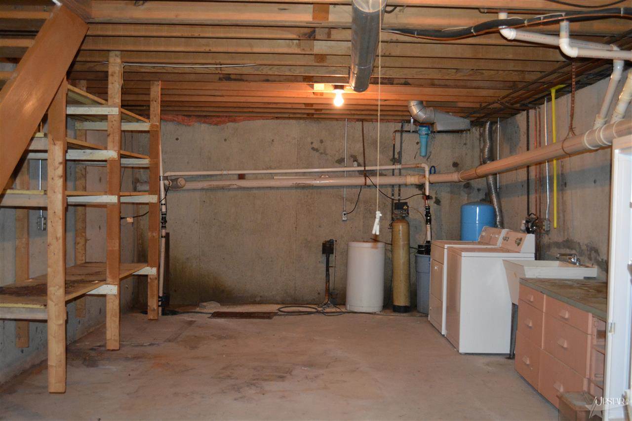 9406 Aboite Center Road Fort Wayne, IN 46804 - Photo 21 of 22 Gallery Image 21
