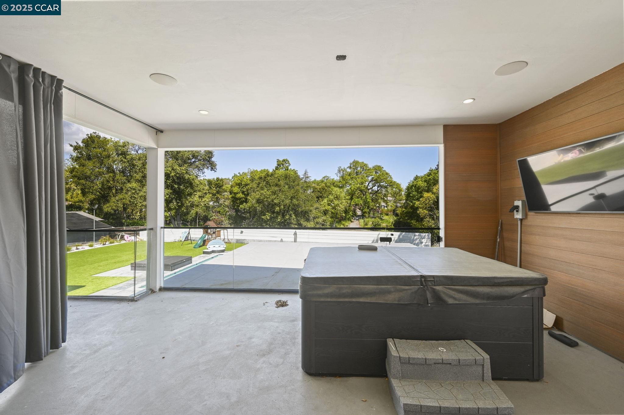 Saranap Walnut Creek, CA 94595 - Photo 17 of 39