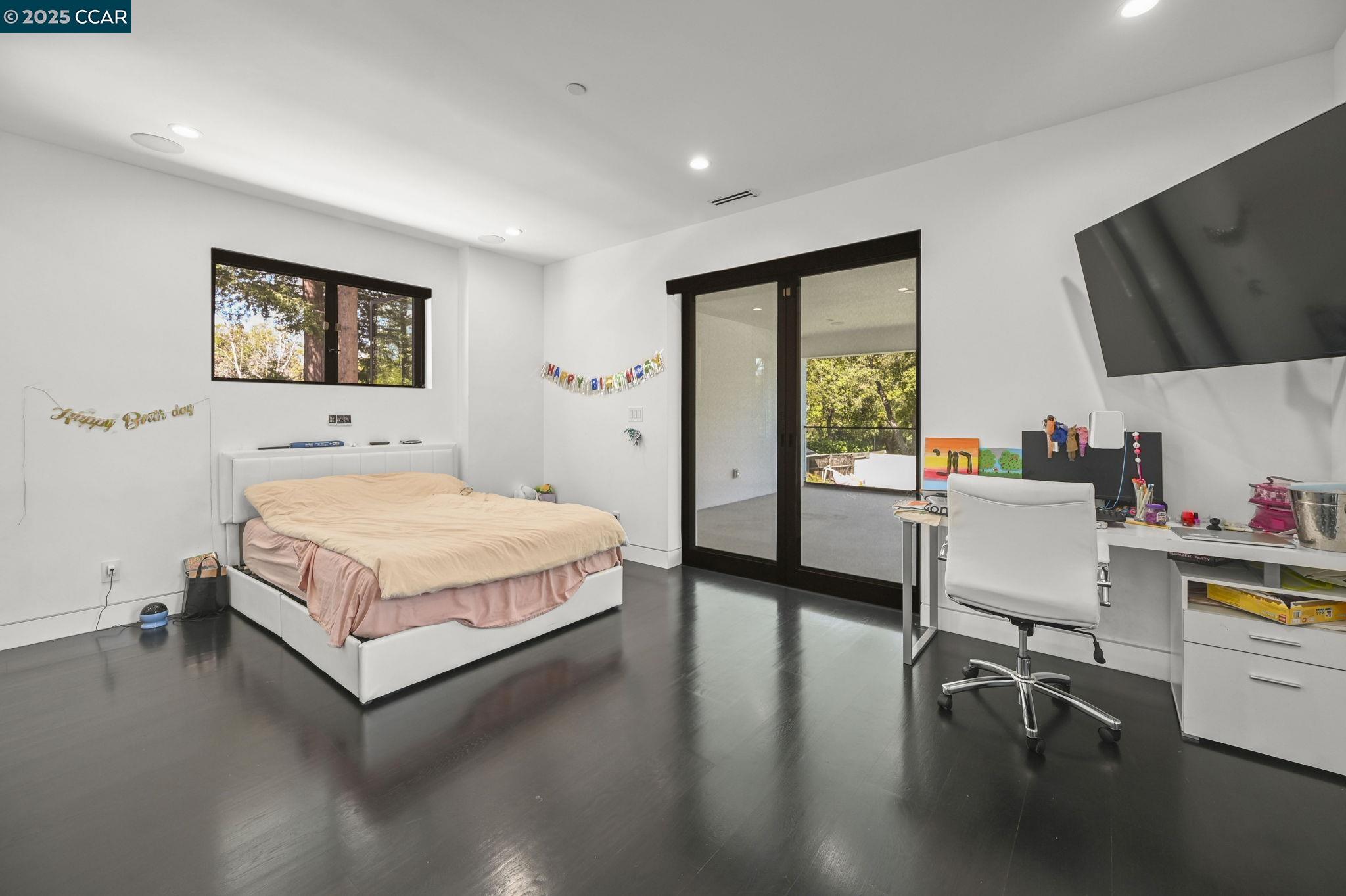 Saranap Walnut Creek, CA 94595 - Photo 19 of 39