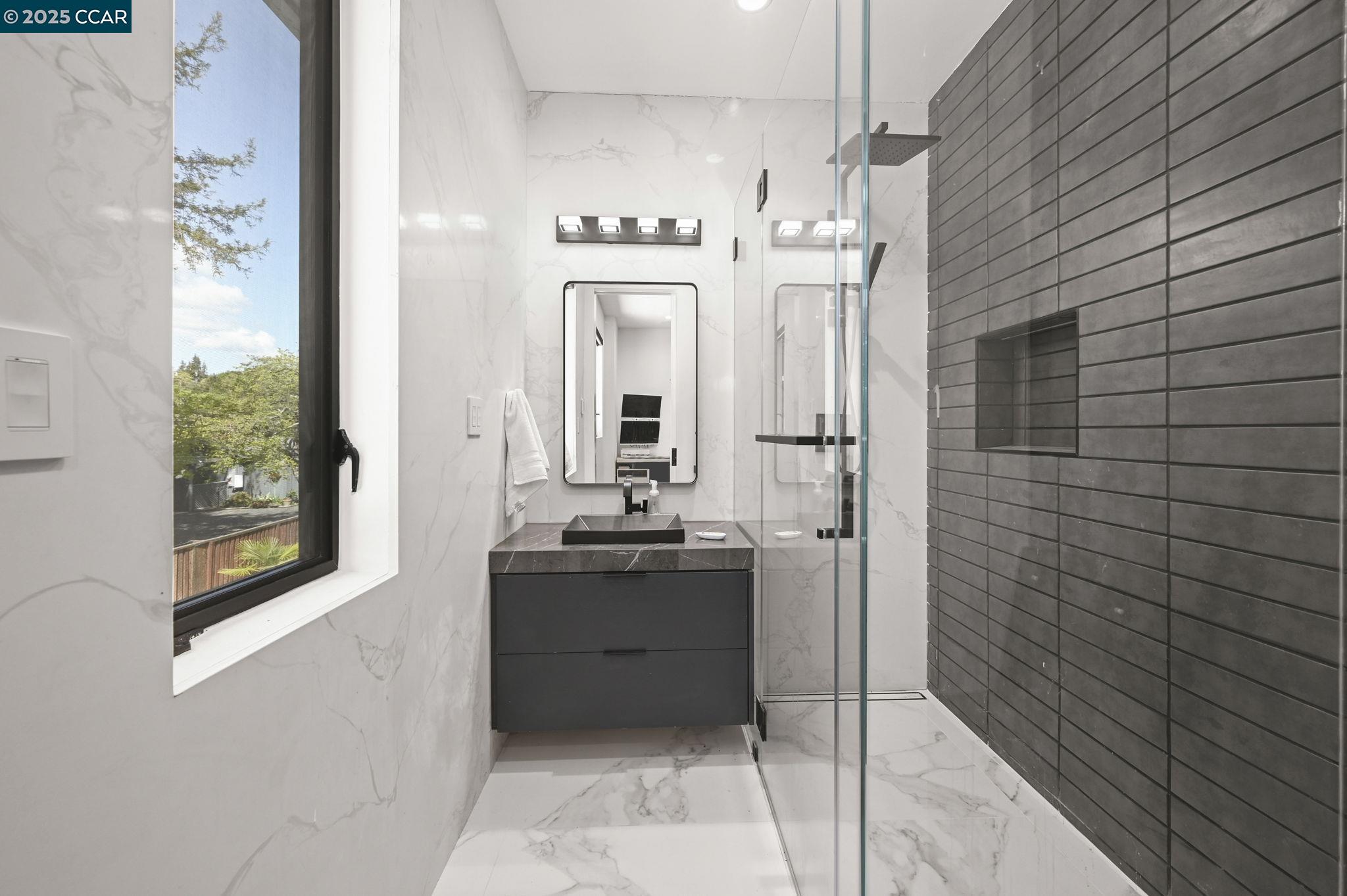 Saranap Walnut Creek, CA 94595 - Photo 22 of 39