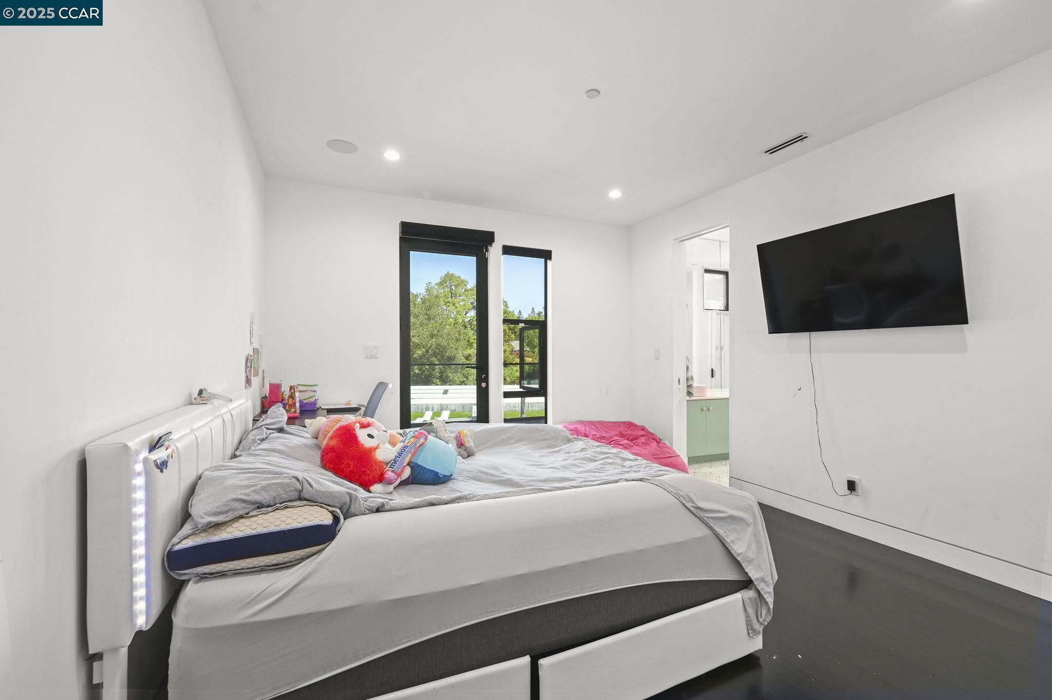 Saranap Walnut Creek, CA 94595 - Photo 23 of 39