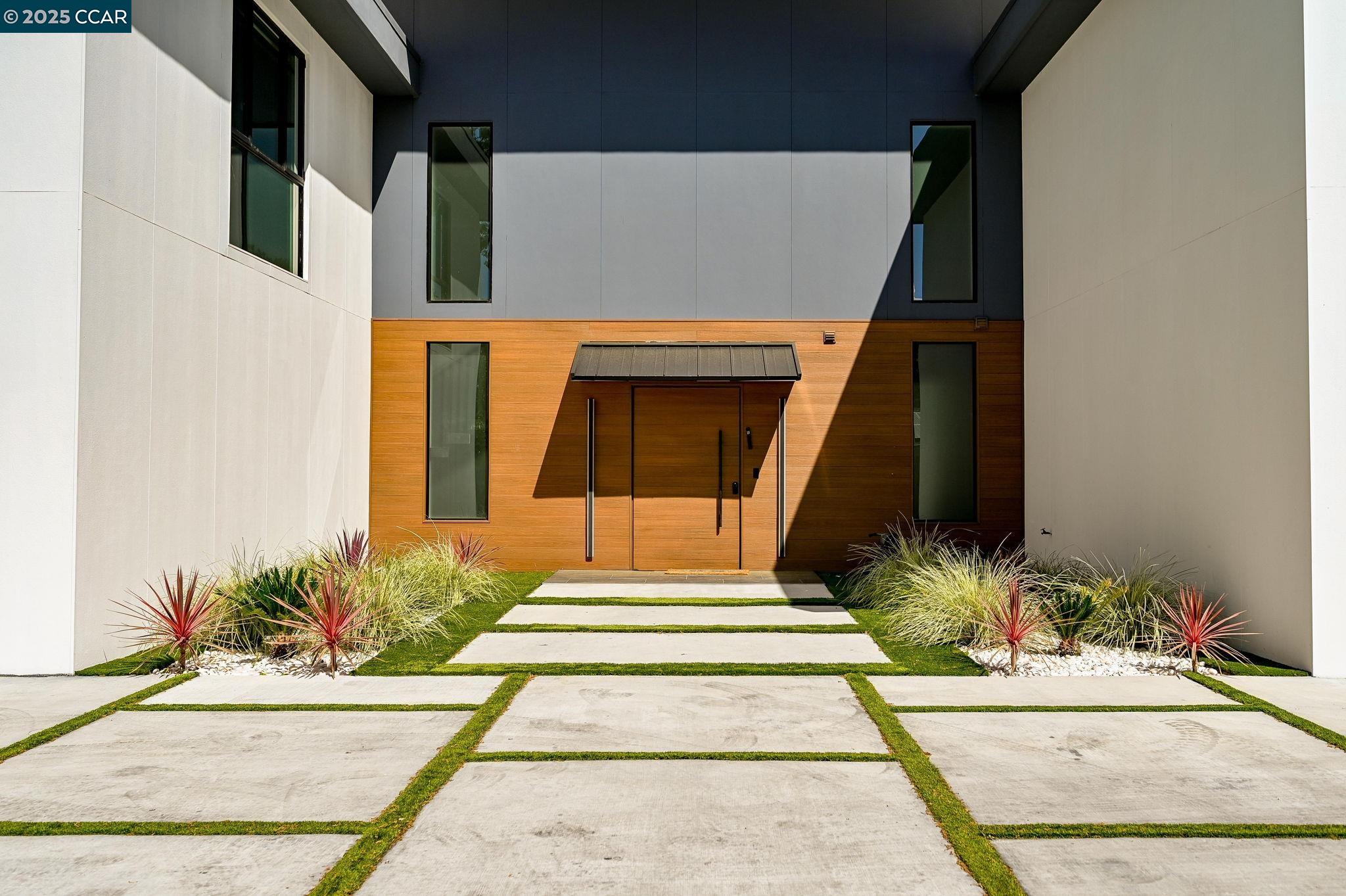 Saranap Walnut Creek, CA 94595 - Photo 3 of 39