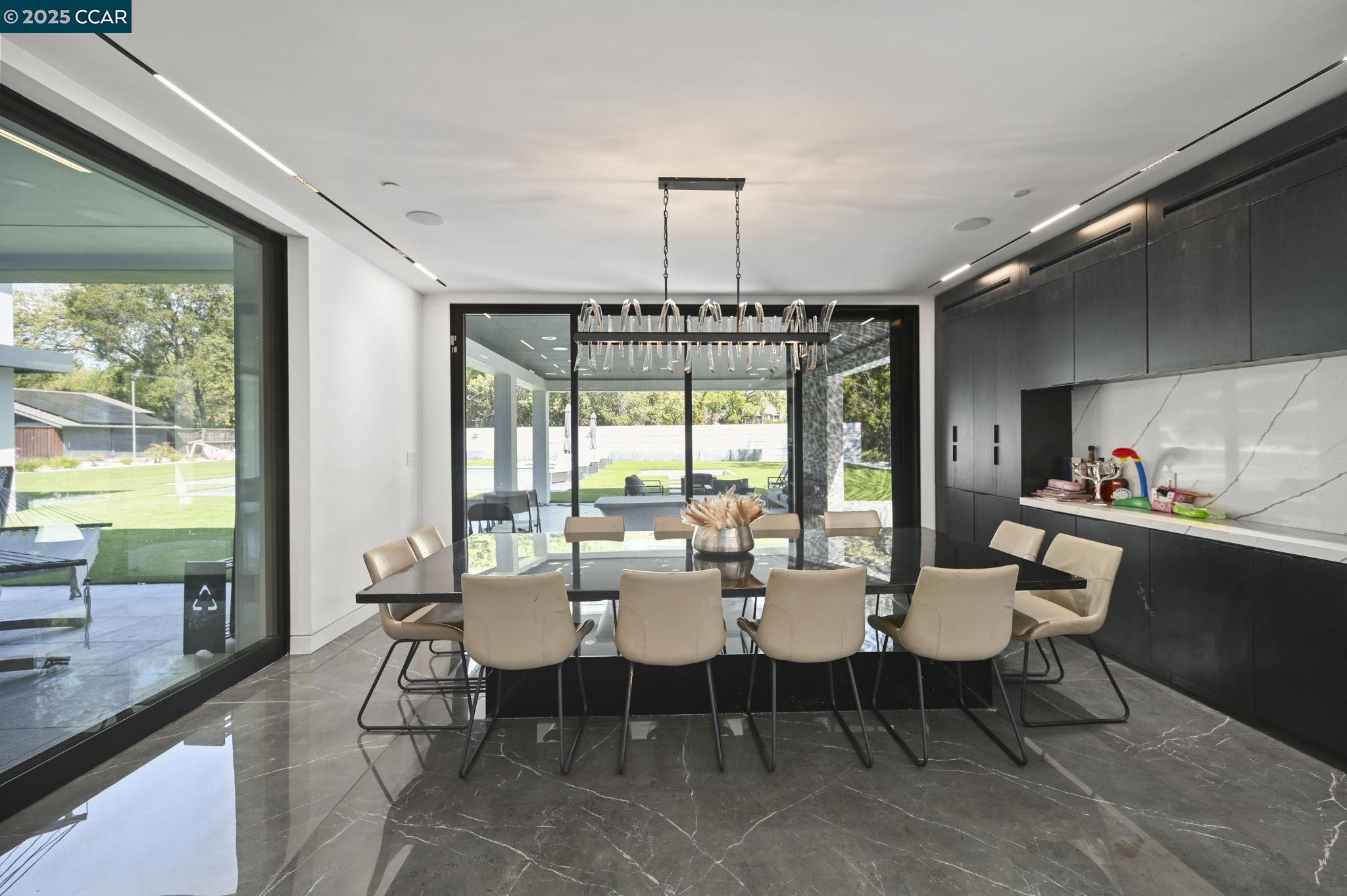 Saranap Walnut Creek, CA 94595 - Photo 9 of 39