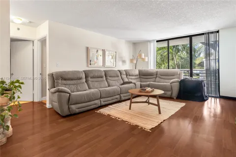 $349,000 | 3300 Northeast 192 Street, Unit 202, Aventura, FL 33180