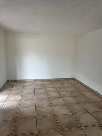 $140,000 | 712 Michigan Court, Unit 3, St. Cloud, FL 34769