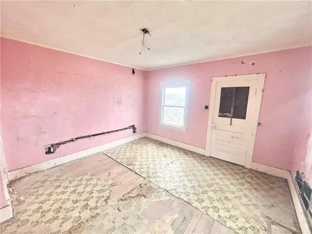 $79,900 | 616 Conrad Avenue, Charleroi, PA 15022