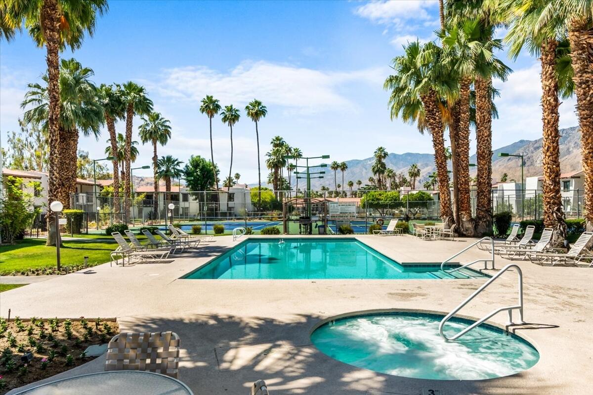 1050 Ramon Road, Unit 20 Palm Springs, CA 92264 - Photo 18 of 26 Pool Area