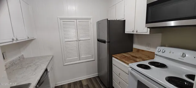 $1,200 | 2205 Southside Boulevard, Unit 5B, Port Royal, SC 29935