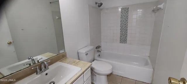 $1,200 | 2205 Southside Boulevard, Unit 5B, Port Royal, SC 29935