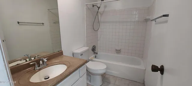 $1,200 | 2205 Southside Boulevard, Unit 5B, Port Royal, SC 29935