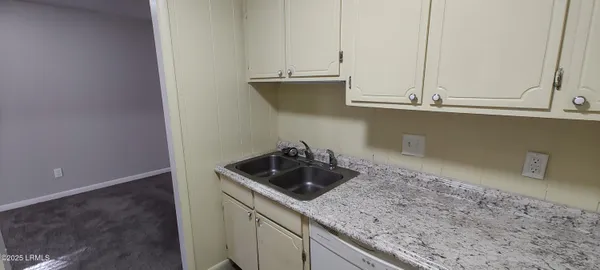 $1,200 | 2205 Southside Boulevard, Unit 5B, Port Royal, SC 29935