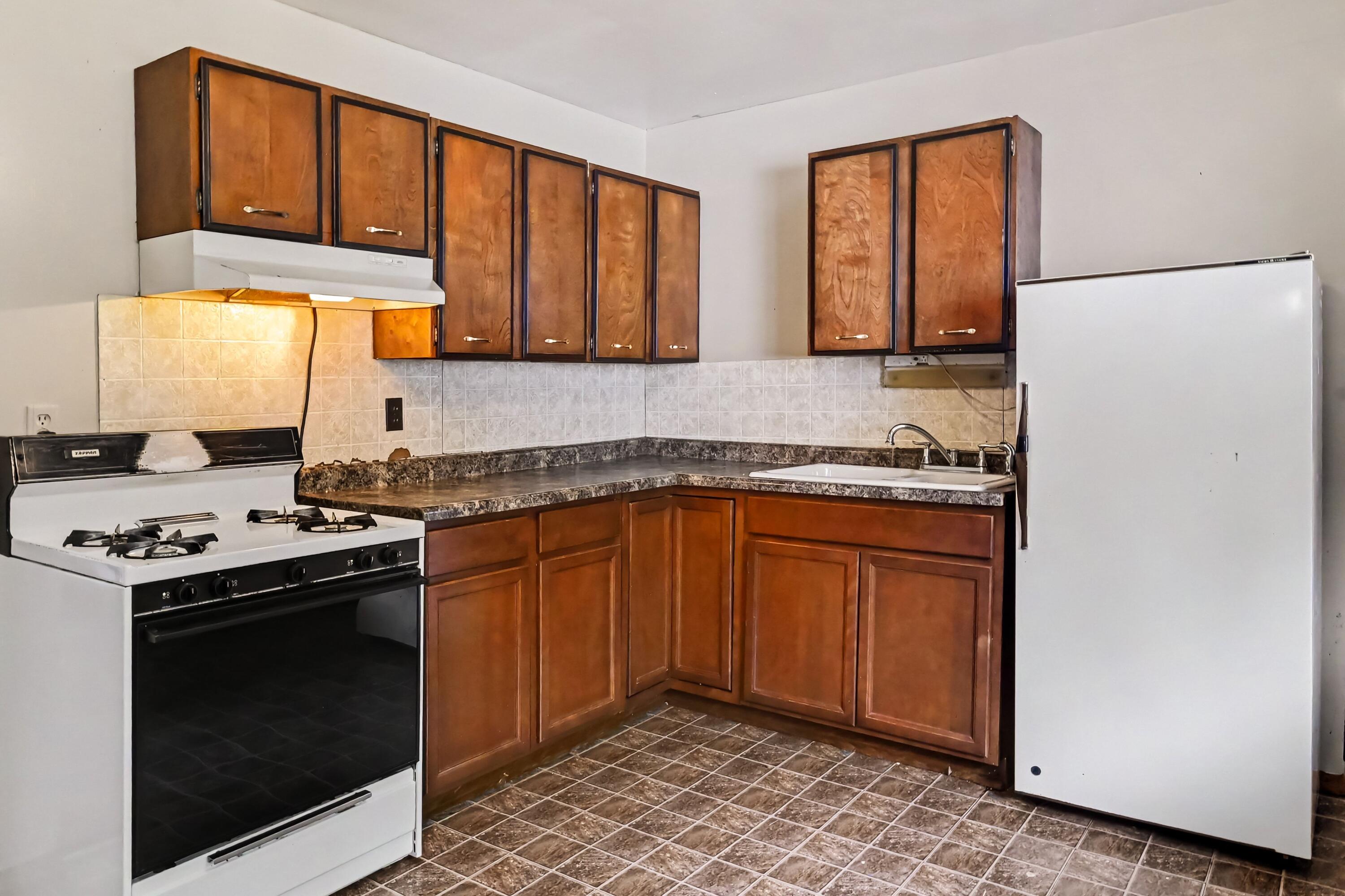 265 Amherst Street Jackson, MI 49203 - Photo 6 of 17 007_file_7857