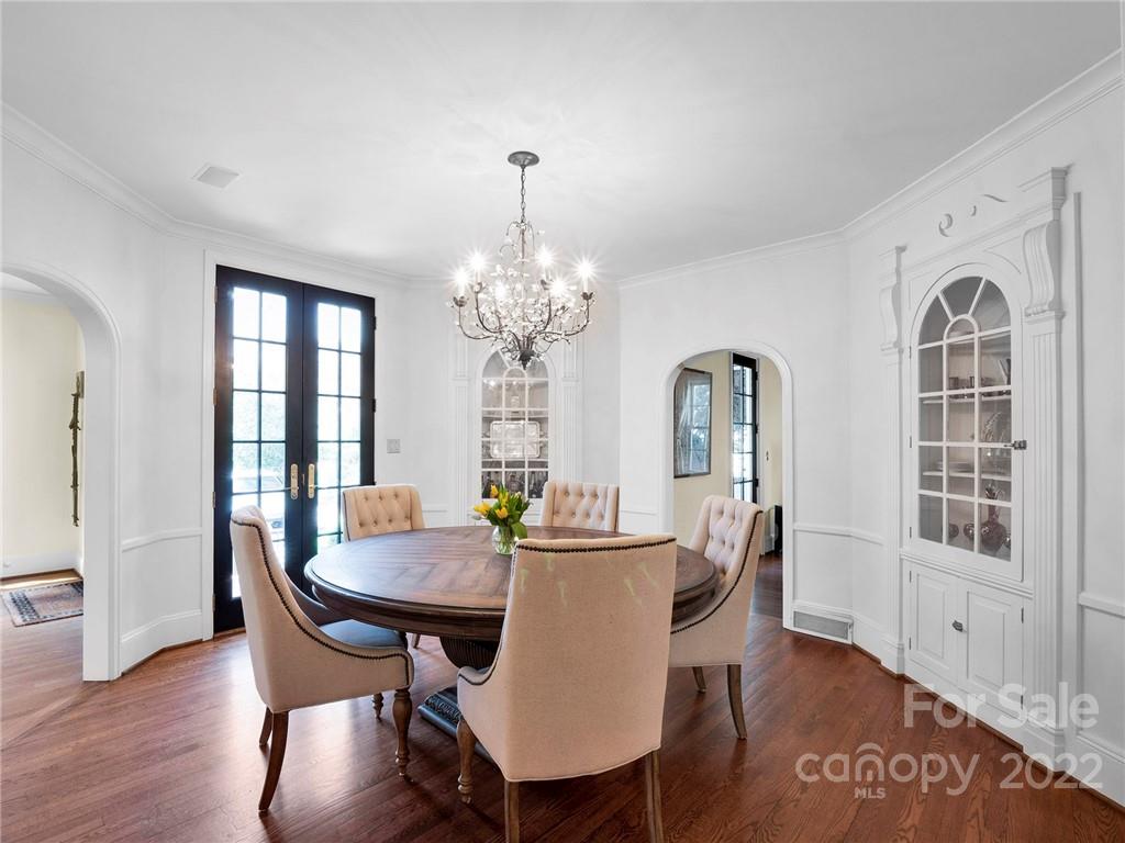 1546 Providence Road Charlotte, NC 28207 - Photo 10 of 47 Gallery Image 10