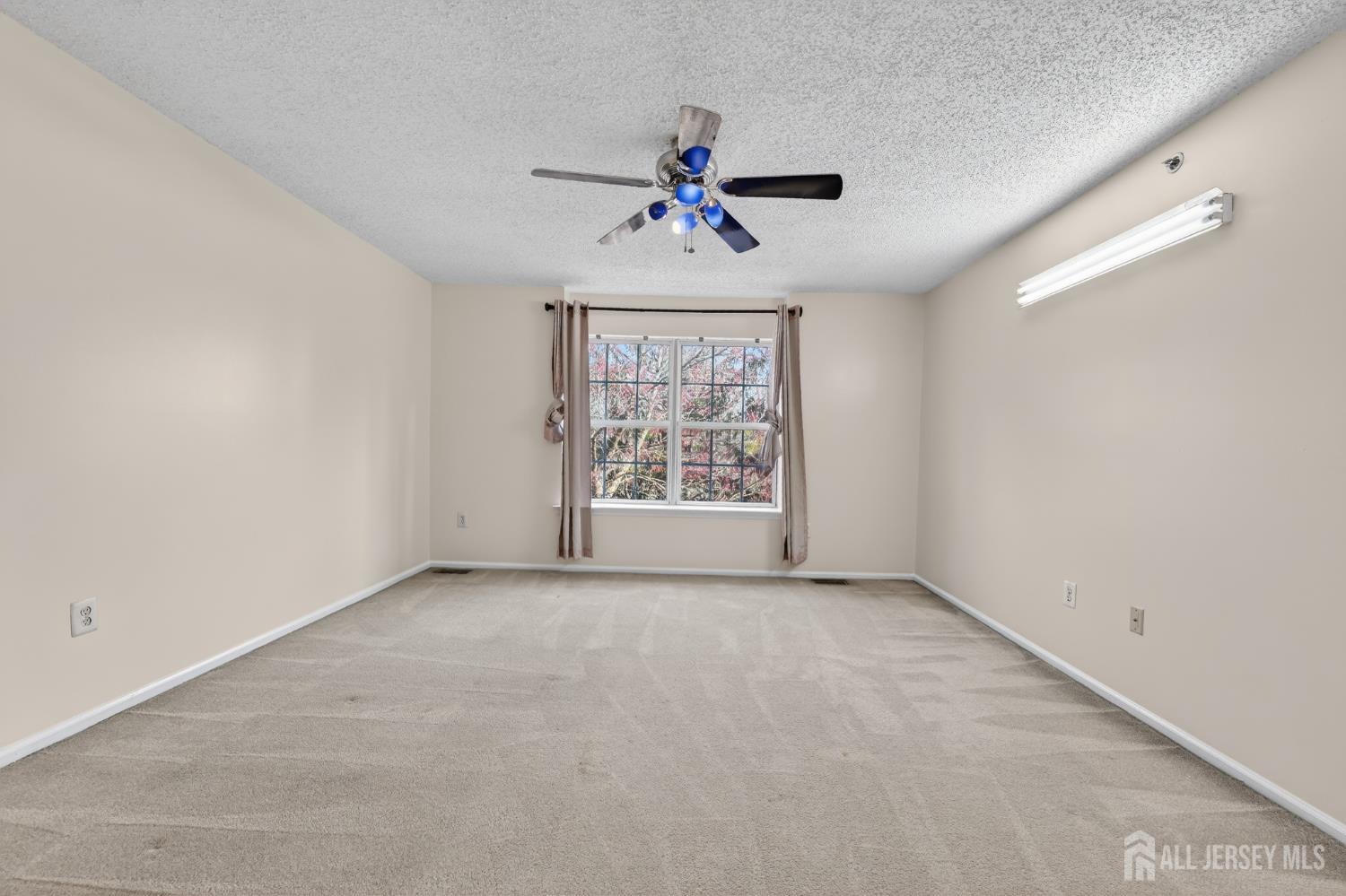 22 Guisborough Way Edison, NJ 08820 - Photo 9 of 22