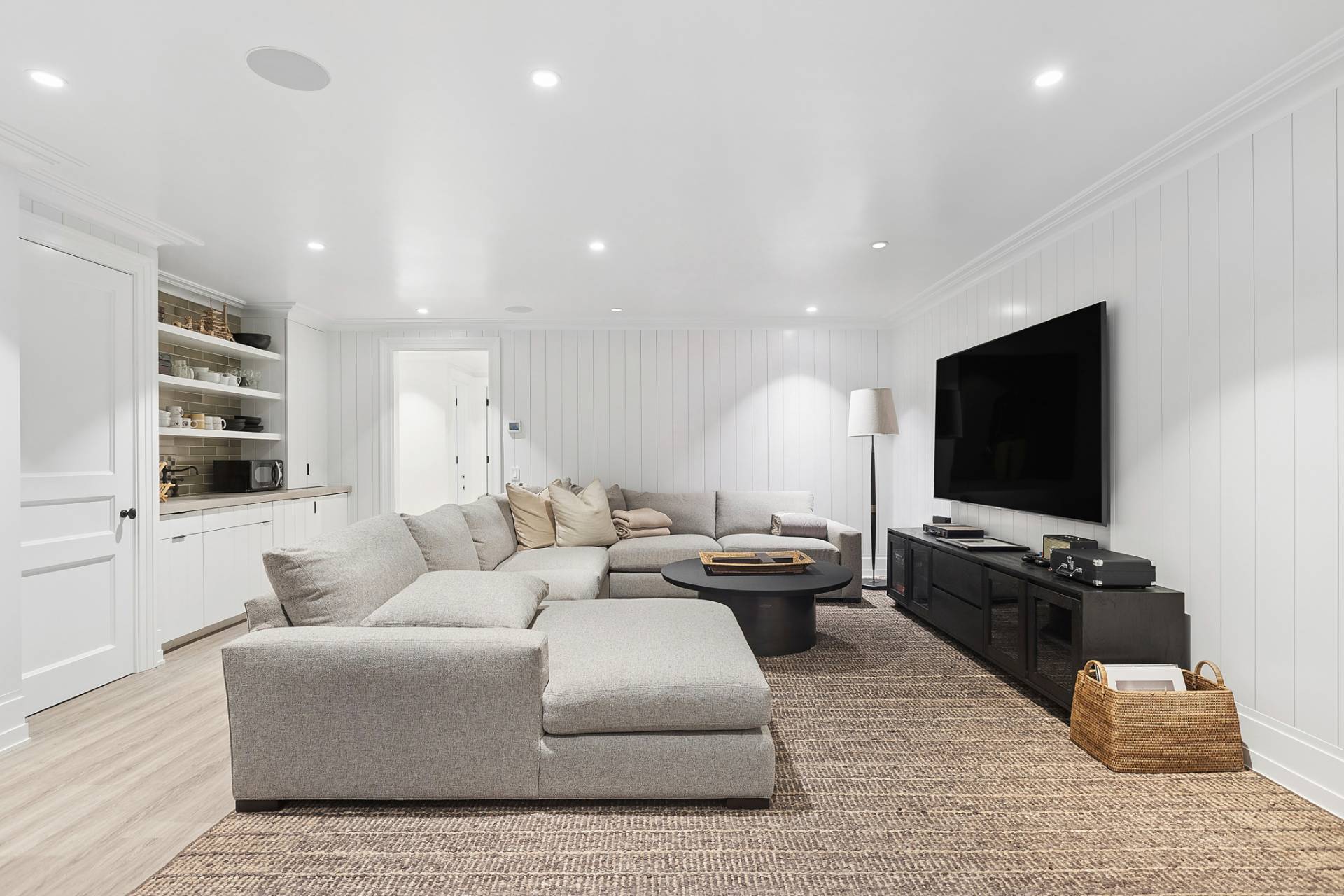 53 Matthews Lane Bridgehampton, NY 11932 - Photo 42 of 50