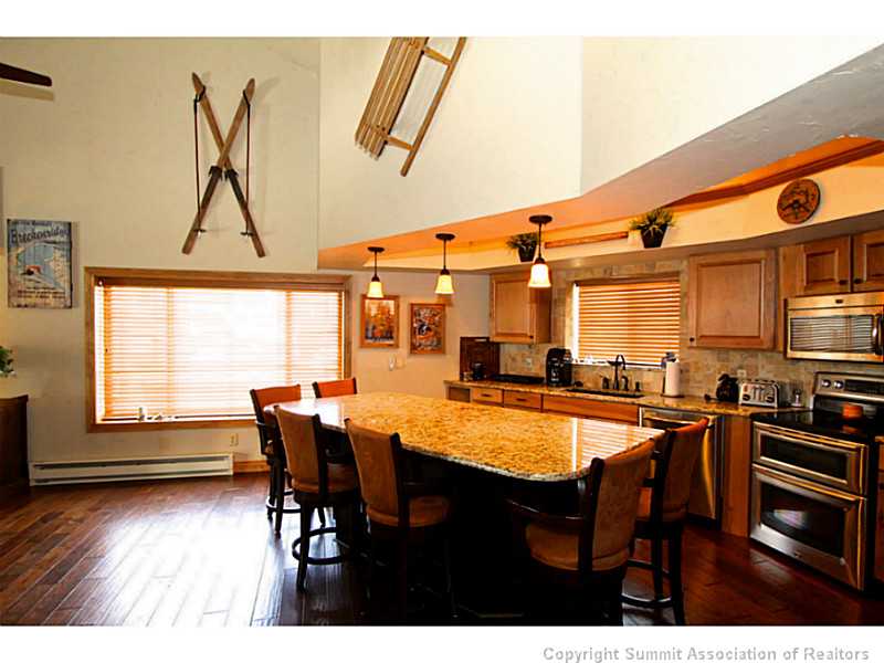 860 Copper Road, Unit 410 Frisco, CO 80443 - Photo 7 of 18 Kitchen.