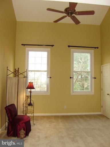 6011 Riddle Walk Alexandria, VA 22312 - Photo 24 of 25 This room has a REALLY high ceiling!