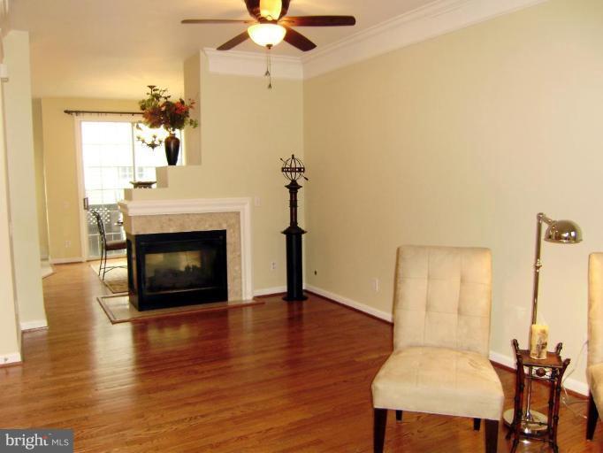 6011 Riddle Walk Alexandria, VA 22312 - Photo 5 of 25 Lots of room for a beautiful table!