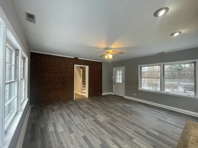 $650,000 | 1009 61st Street, La Grange Highlands, IL 60525