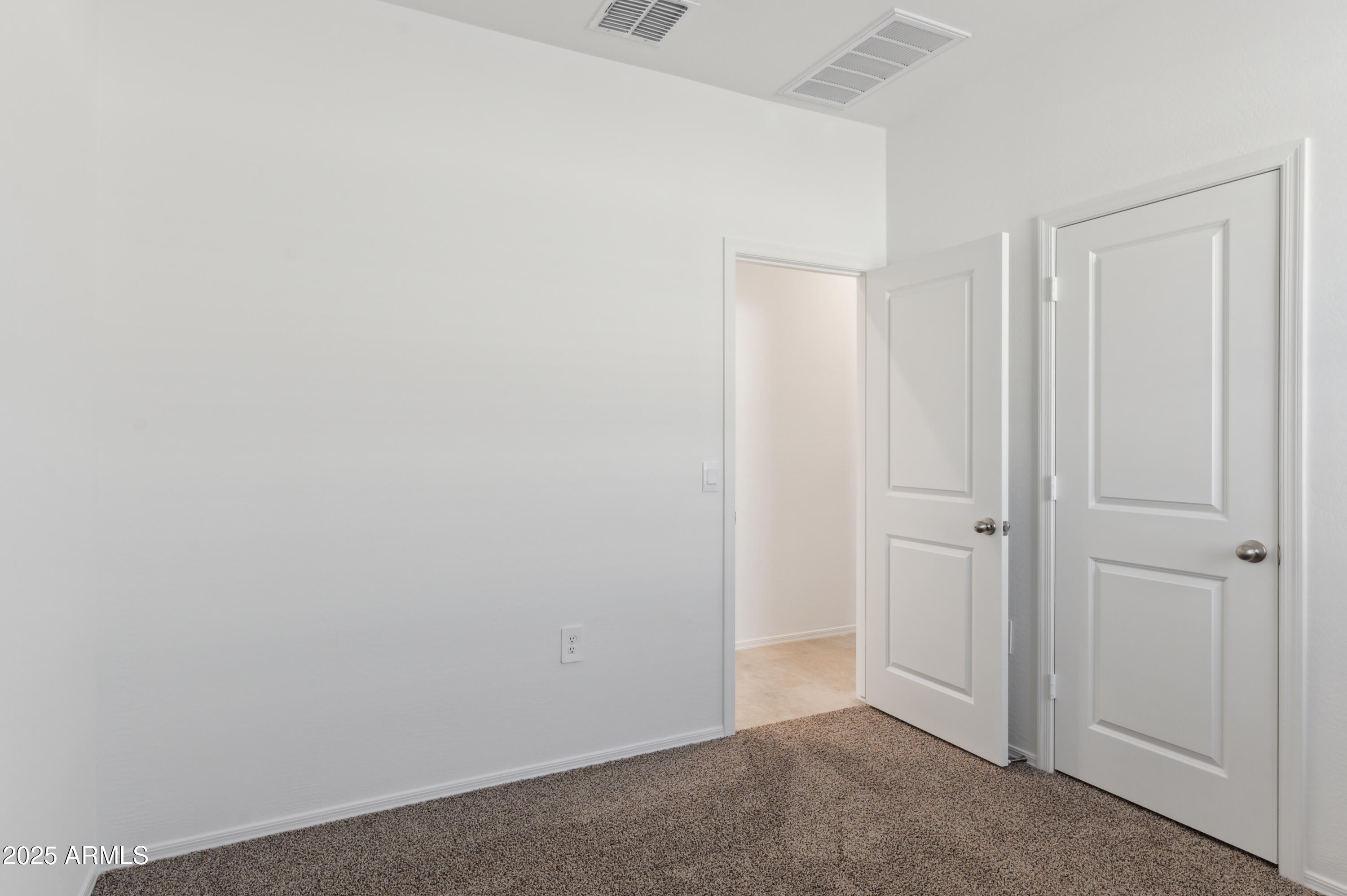 1333 Shannon Way Coolidge, AZ 85128 - Photo 11 of 19 Amber