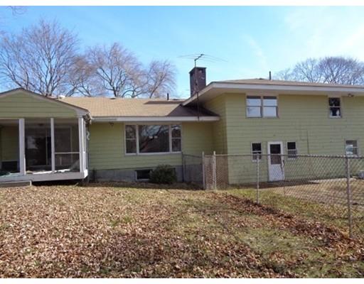 101 Russell Road Framingham, MA 01702 - Photo 21 of 24 Gallery Image 21