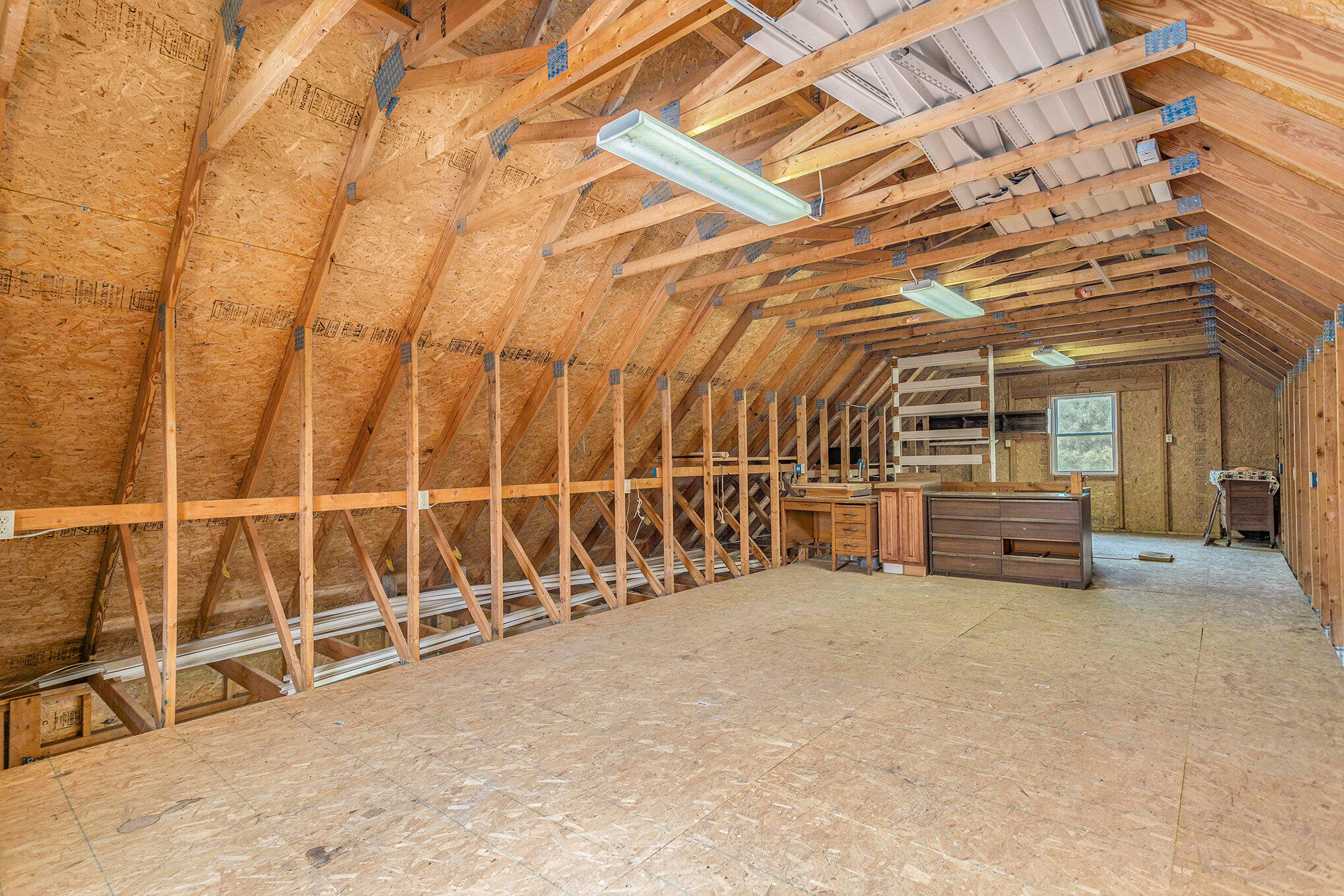 15701 Mann Road Hickory Corners, MI 49060 - Photo 29 of 33 021_15701_mann_rd_hickory_corners_mi_490