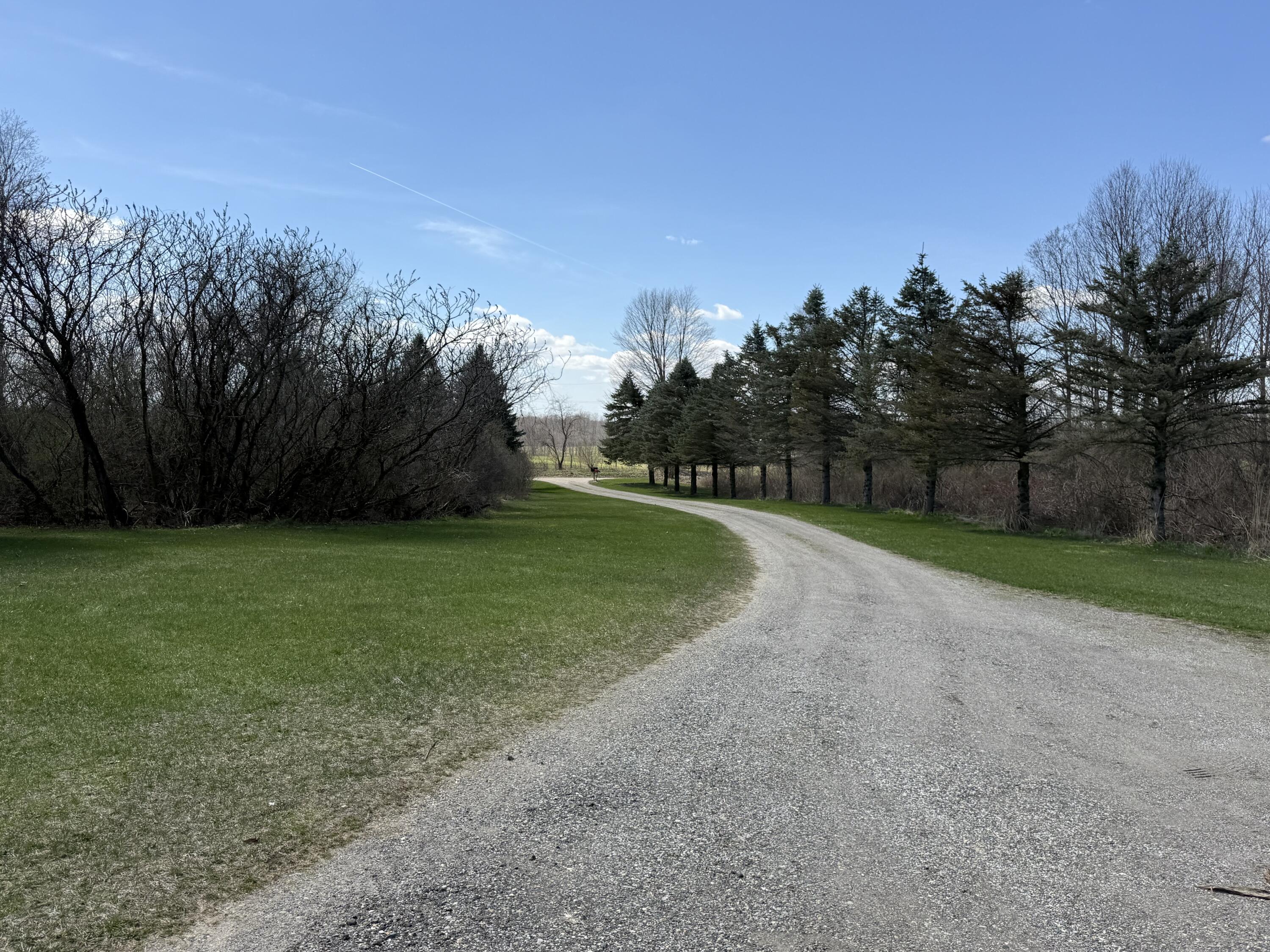 15701 Mann Road Hickory Corners, MI 49060 - Photo 33 of 33 IMG_9566