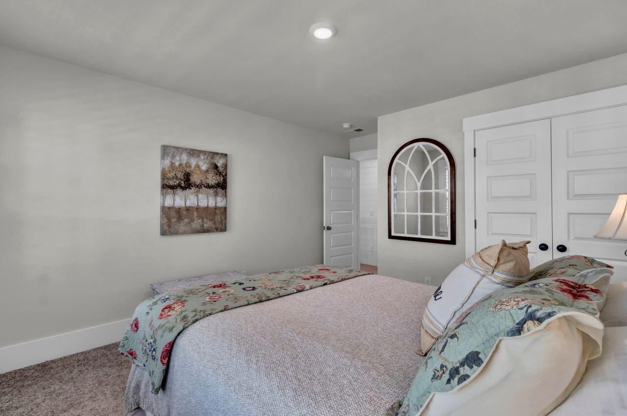 2825 Backman Street Mount Pleasant, SC 29466 - Photo 27 of 47 54