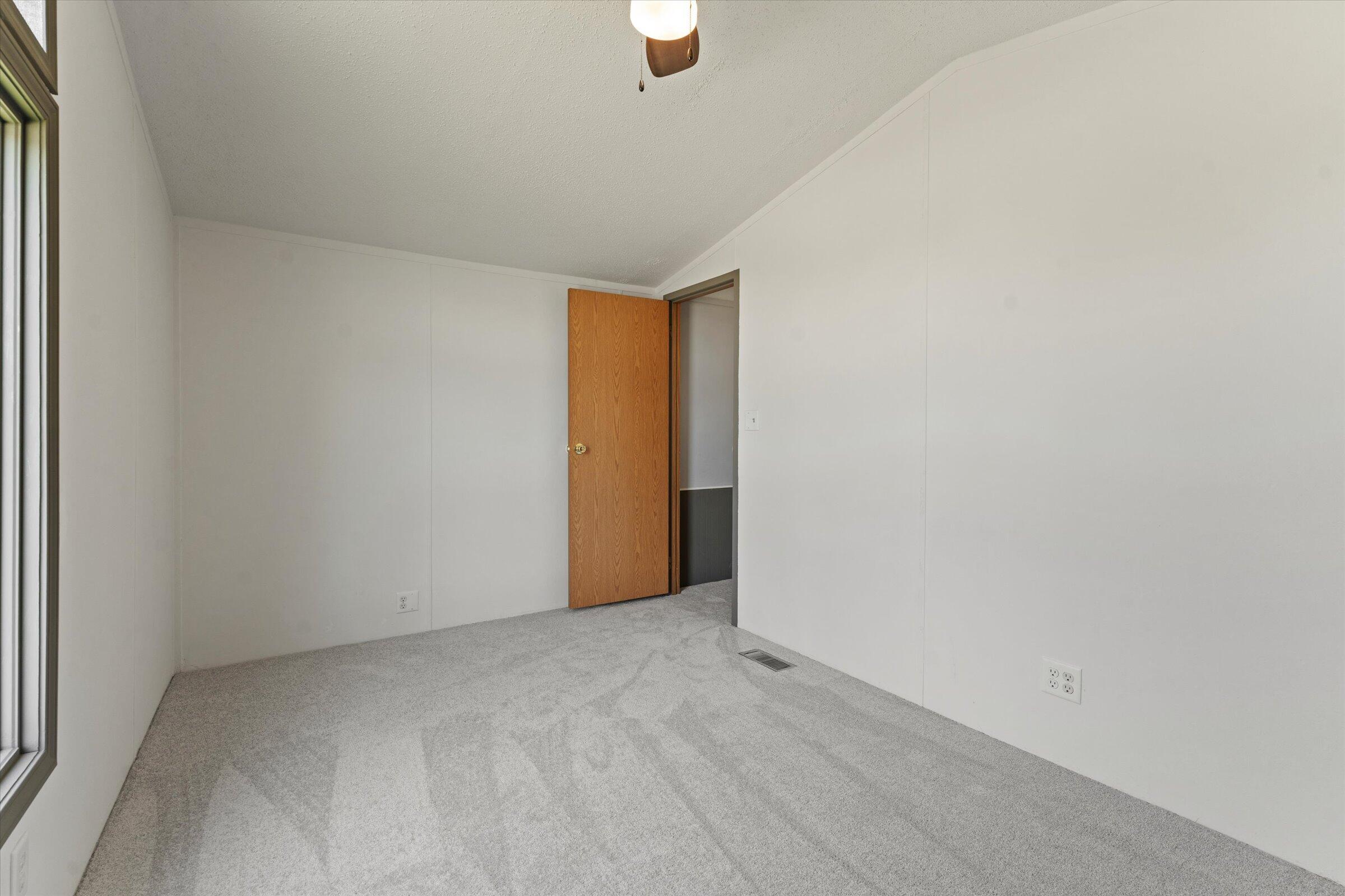 69205 Garver Road, Unit 75 Edwardsburg, MI 49112 - Photo 31 of 32 29-DSC03395 - Copy