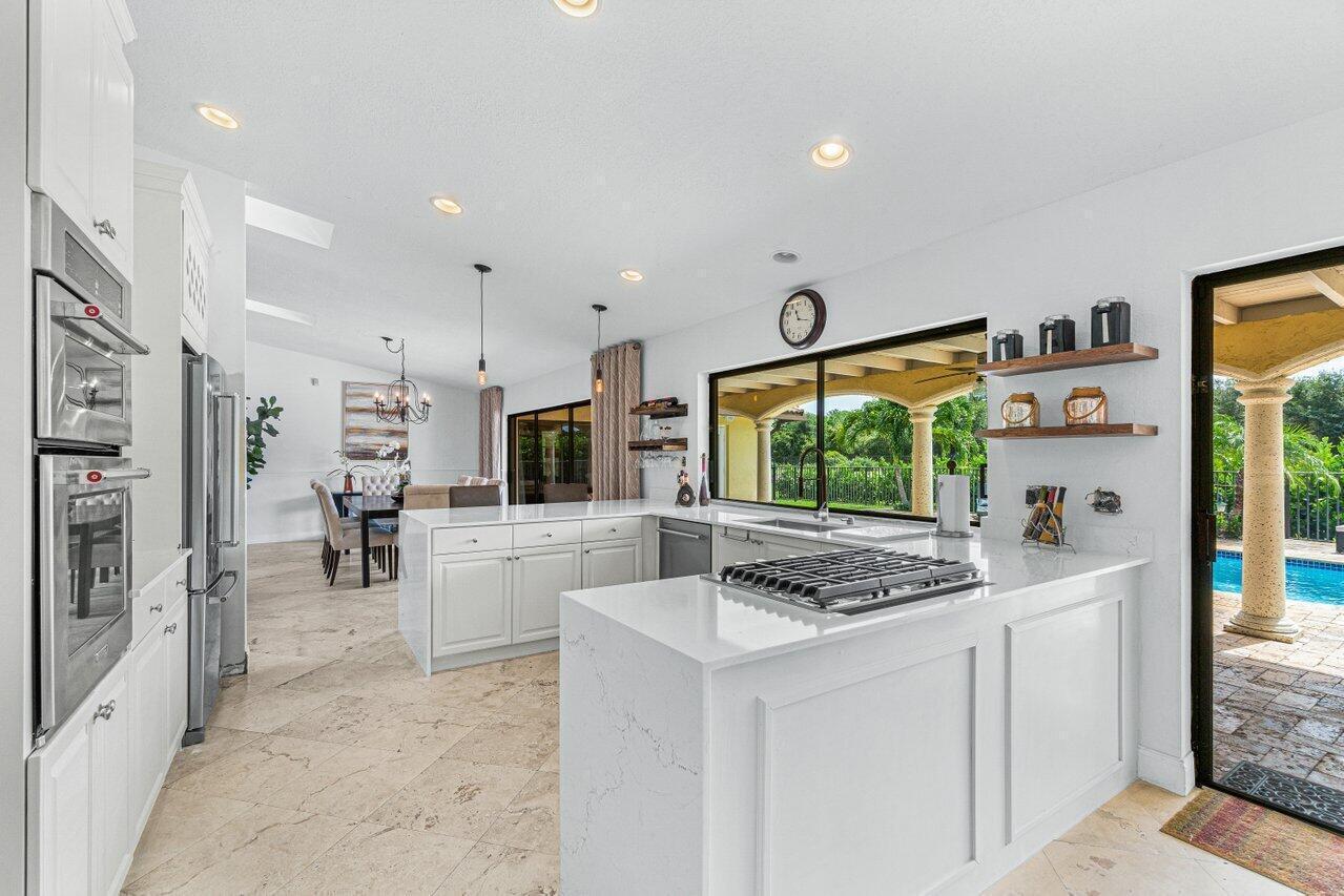 2276 Northwest 36th Street Boca Raton, FL 33431 - Photo 15 of 36 20230830143727512301000000-o