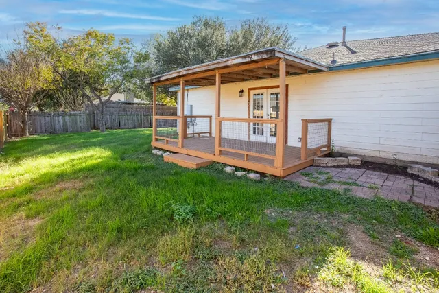 $1,650 | 101 Geronimo Cove, Kyle, TX 78640