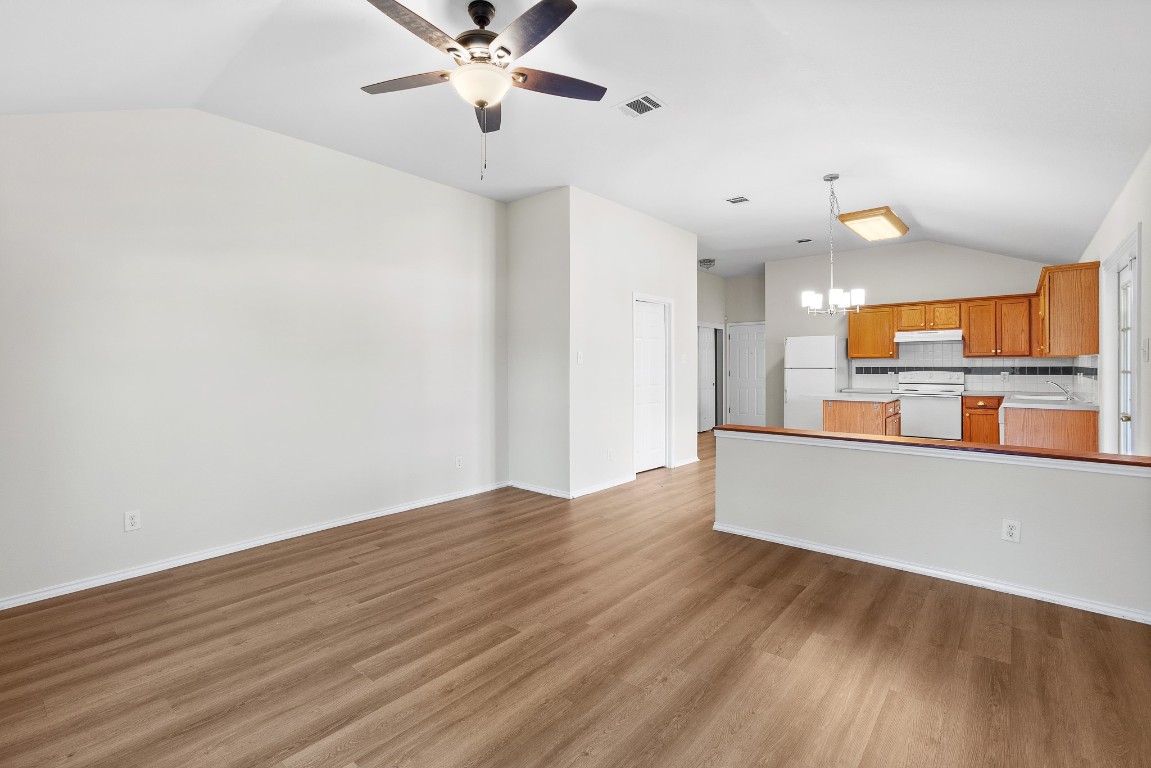 101 Geronimo Cove Kyle, TX 78640 - Photo 6 of 21