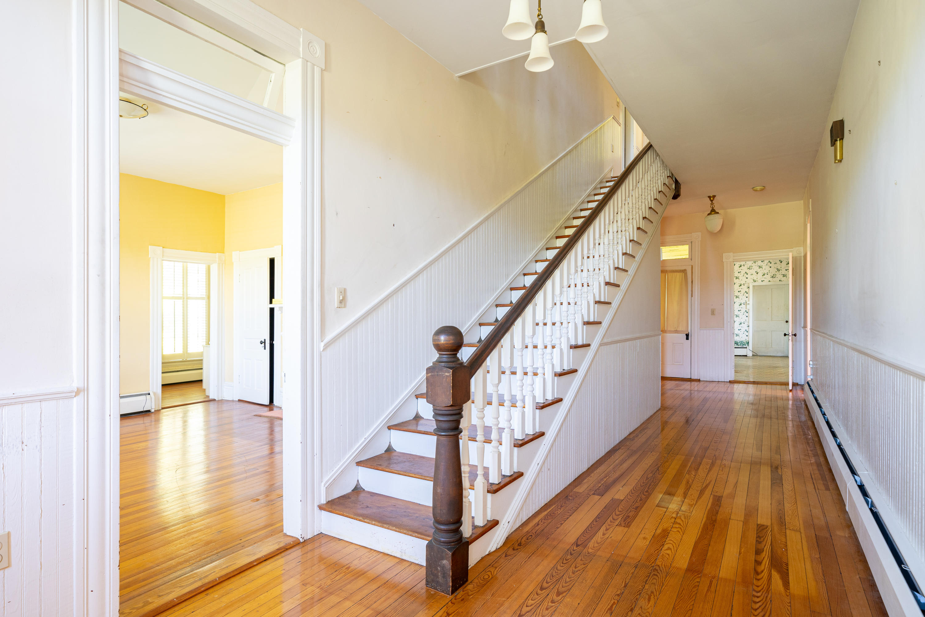 14928 Botetourt Road Eagle Rock, VA 24085 - Photo 16 of 19 Foyer-Stairway