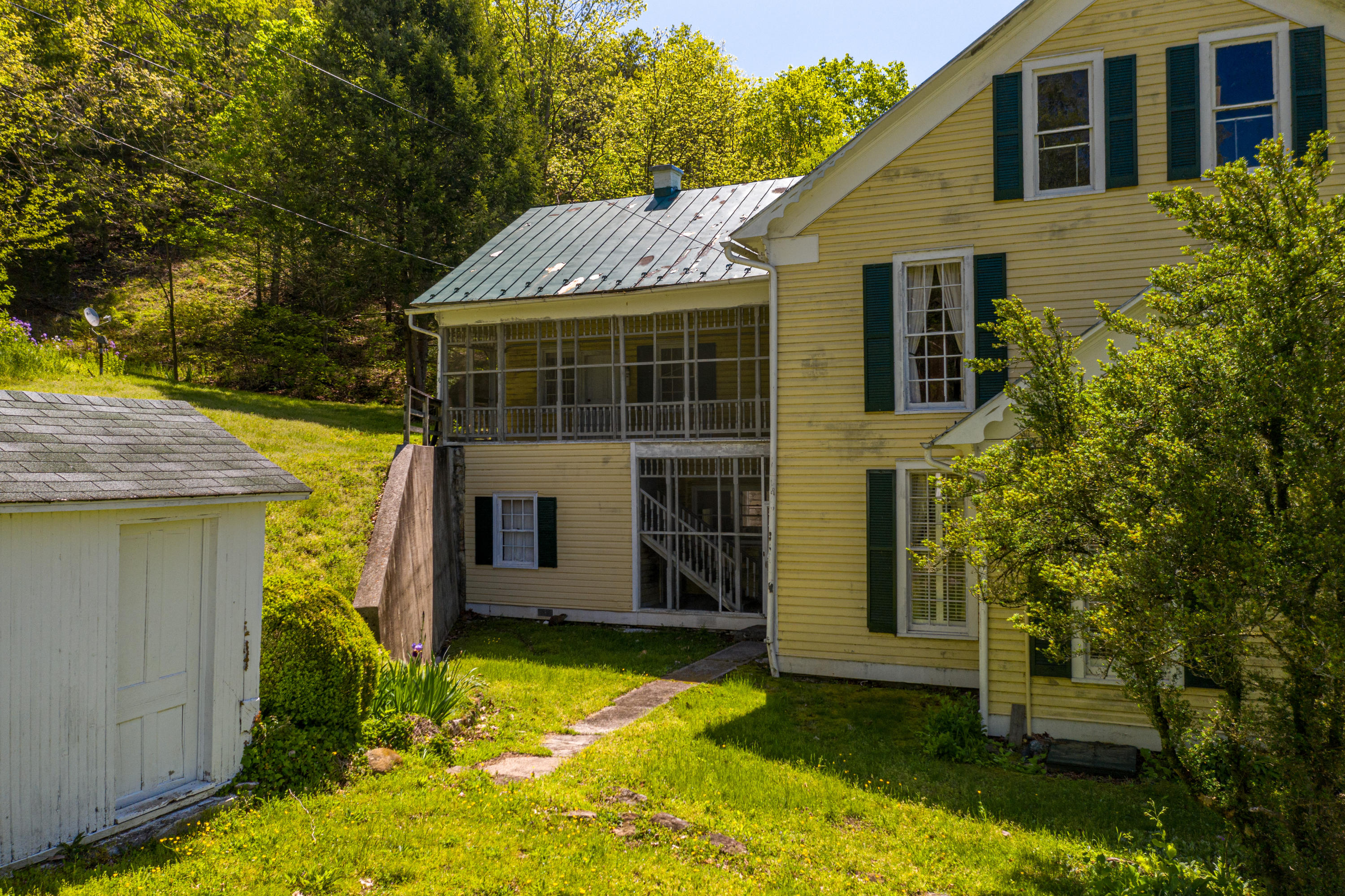14928 Botetourt Road Eagle Rock, VA 24085 - Photo 4 of 19 4 Bedrooms
