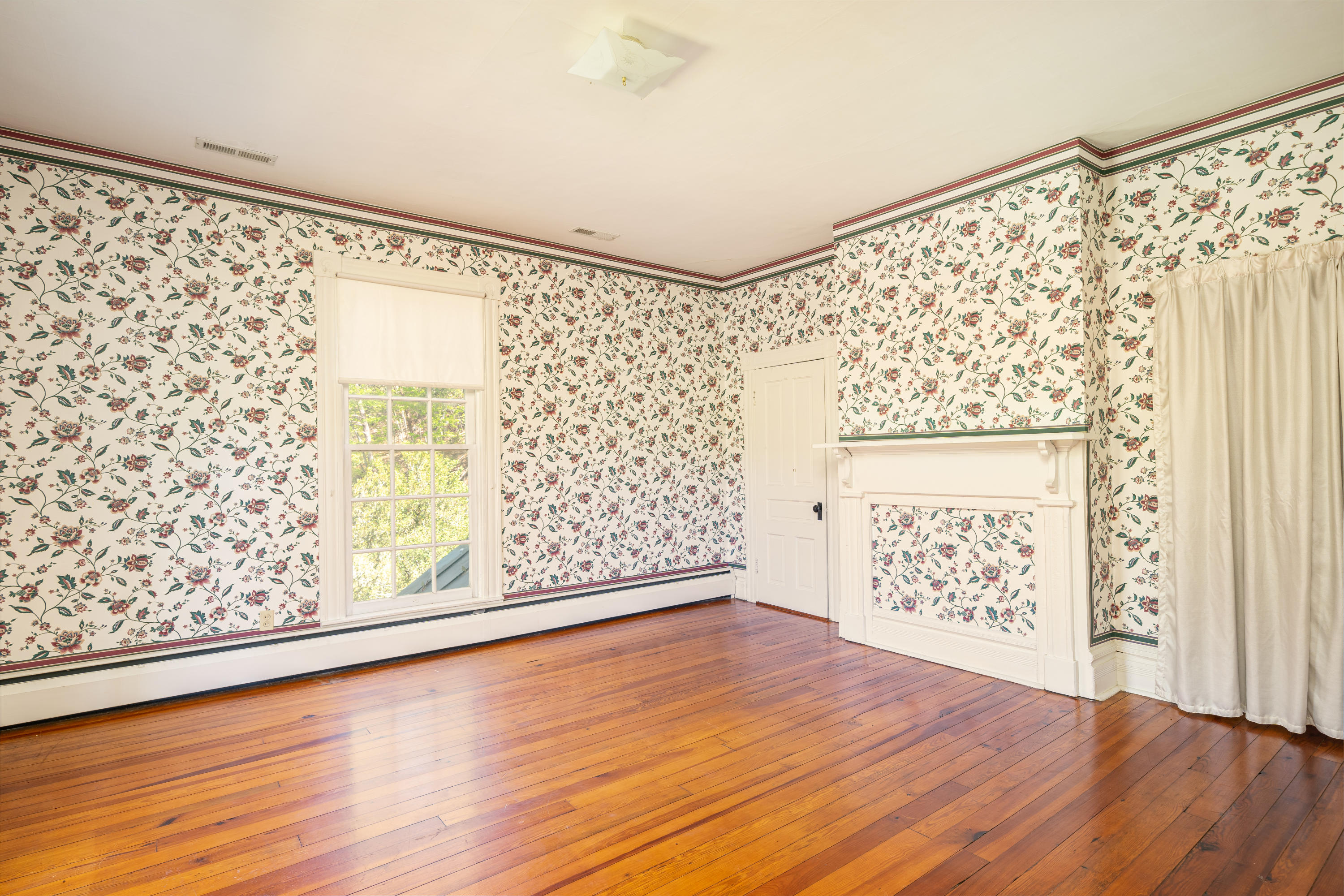 14928 Botetourt Road Eagle Rock, VA 24085 - Photo 9 of 19 4 Bedrooms