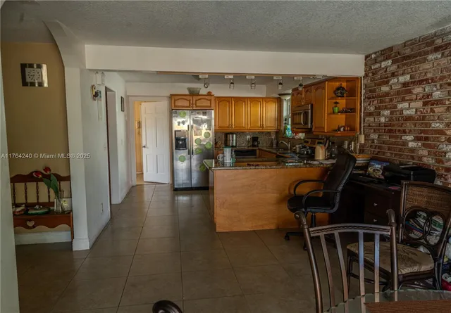 $600,000 | 315 Southwest 12th Avenue, Boynton Beach, FL 33435