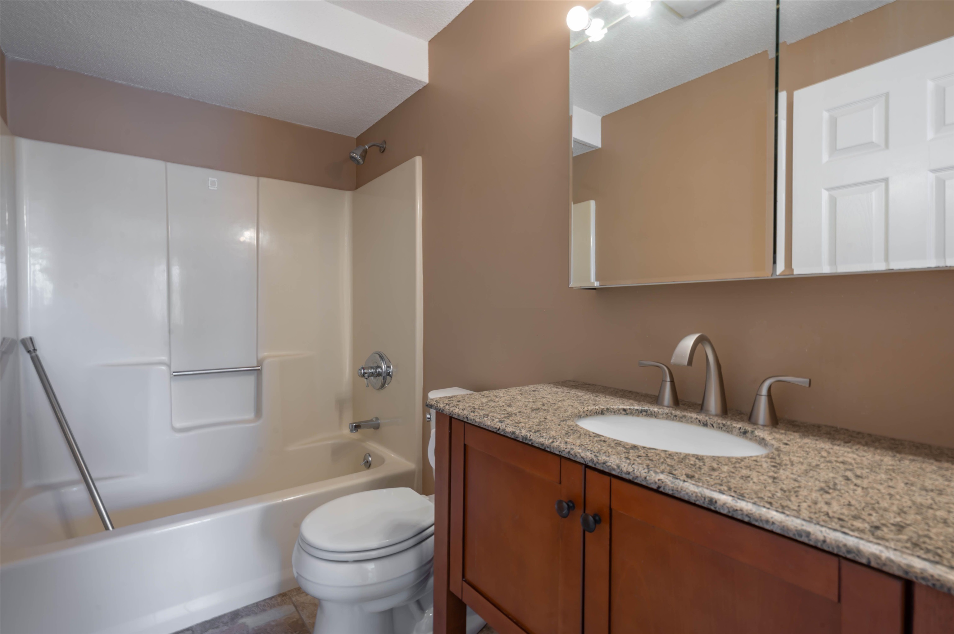 15 Aspen Lane Merrimack, NH 03054 - Photo 12 of 25