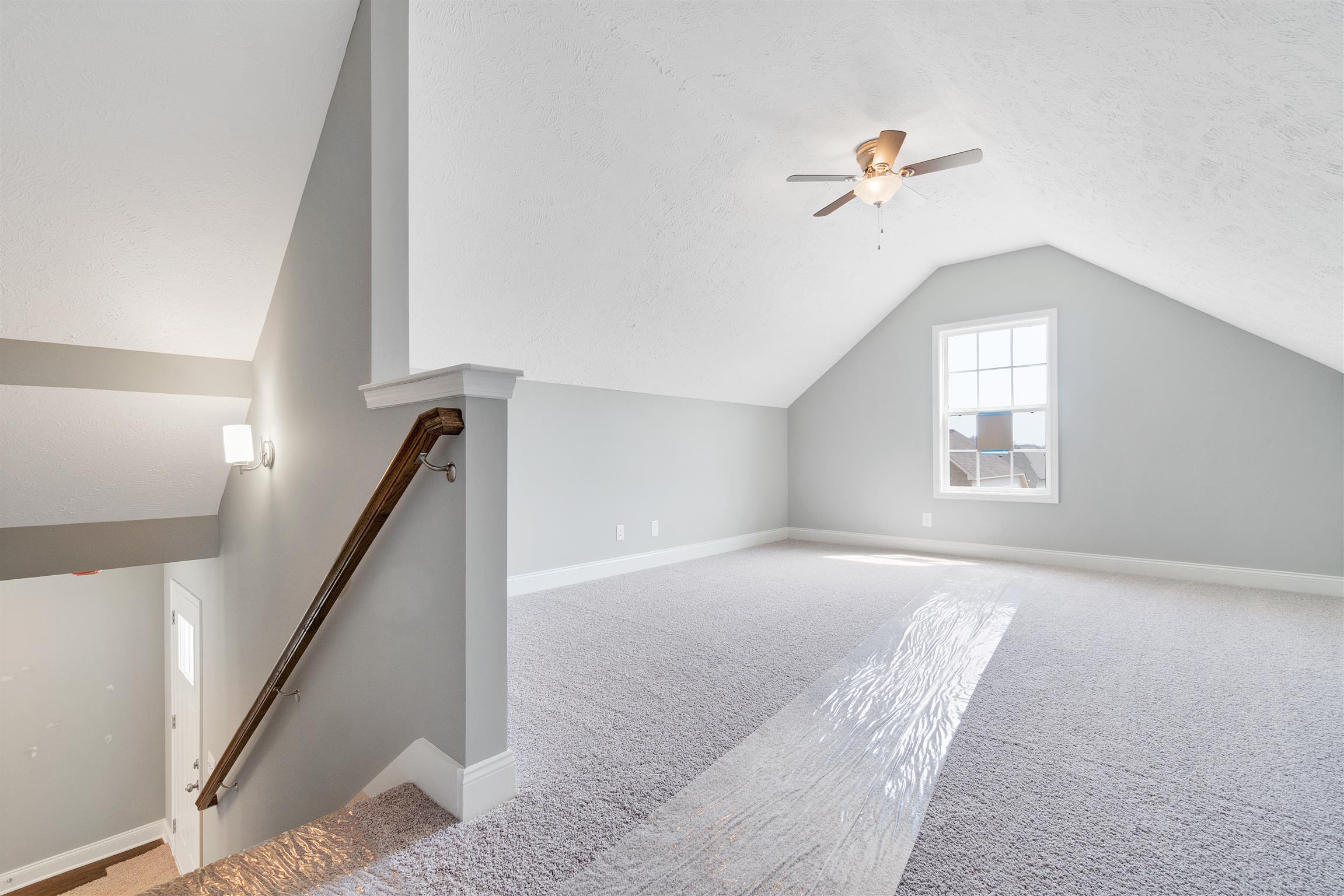 177 Fieldstone Lane Springfield, TN 37172 - Photo 25 of 27 a view of a hallway with windows