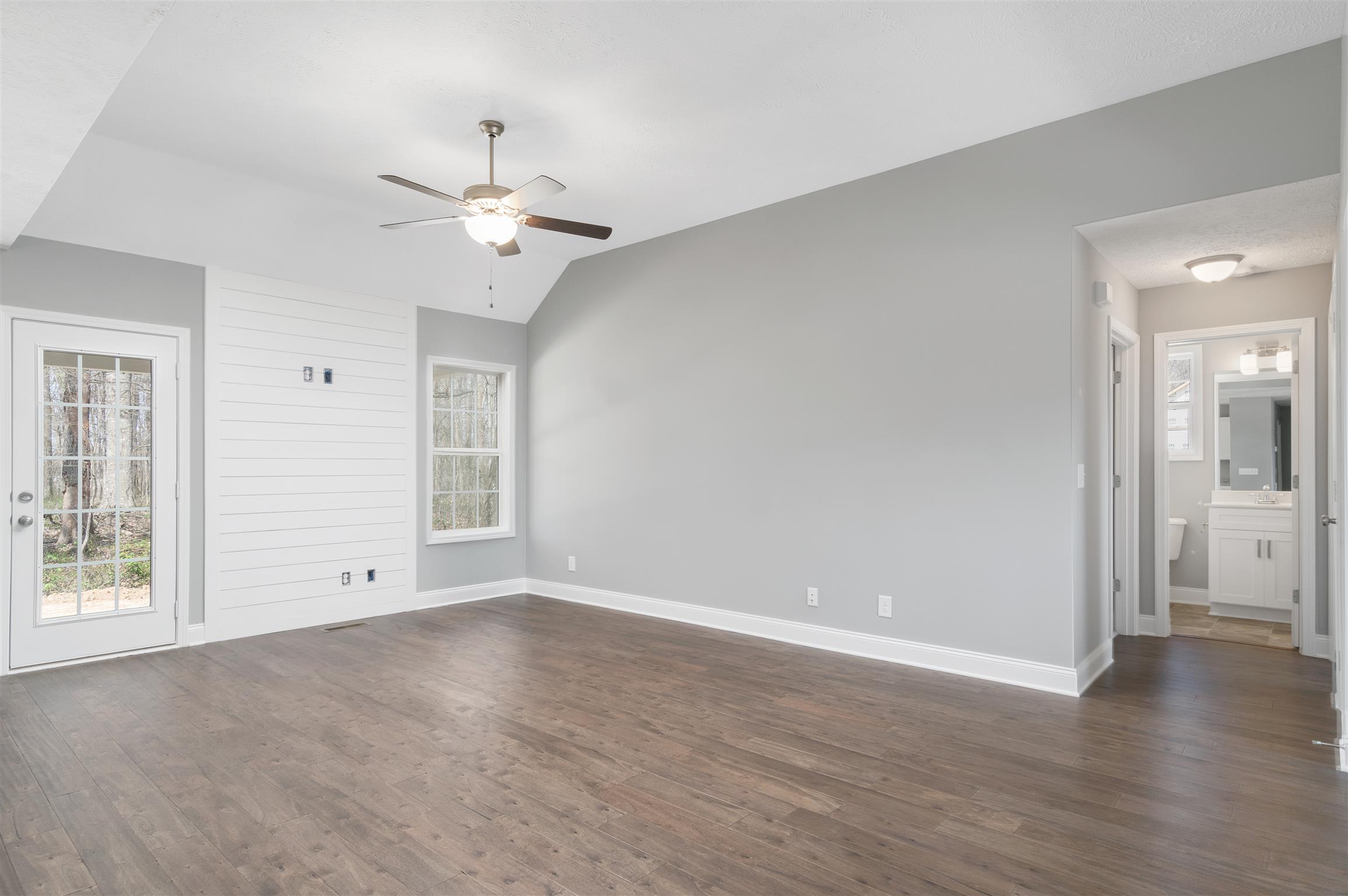 177 Fieldstone Lane Springfield, TN 37172 - Photo 8 of 27 a view of an empty room with a window